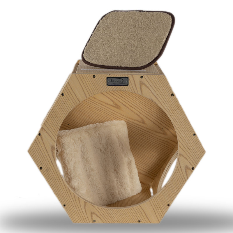 Natural Wood Hexagonal Wall-Mounted Cat Shelves Set
