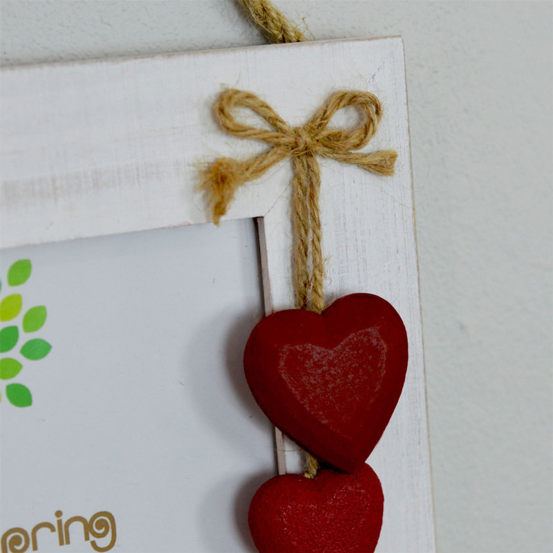 Nicola Spring - Hearts Hanging 3 Photo Frame - 6 x 4", White/Red