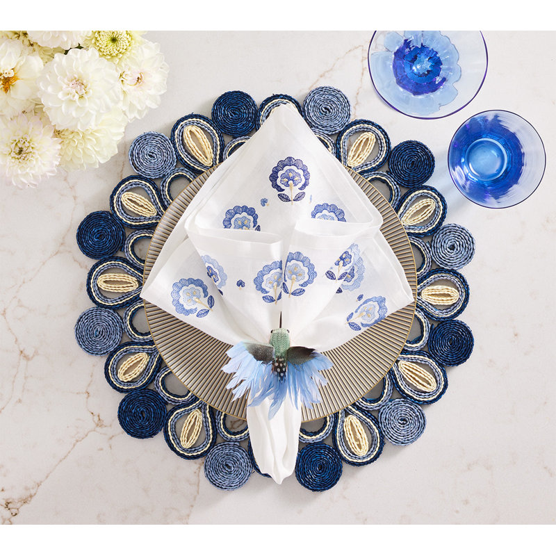Carnation Napkin, White/Blue