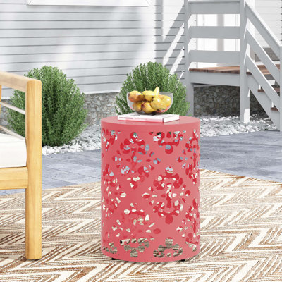 Table d'appoint en métal Nadilyn