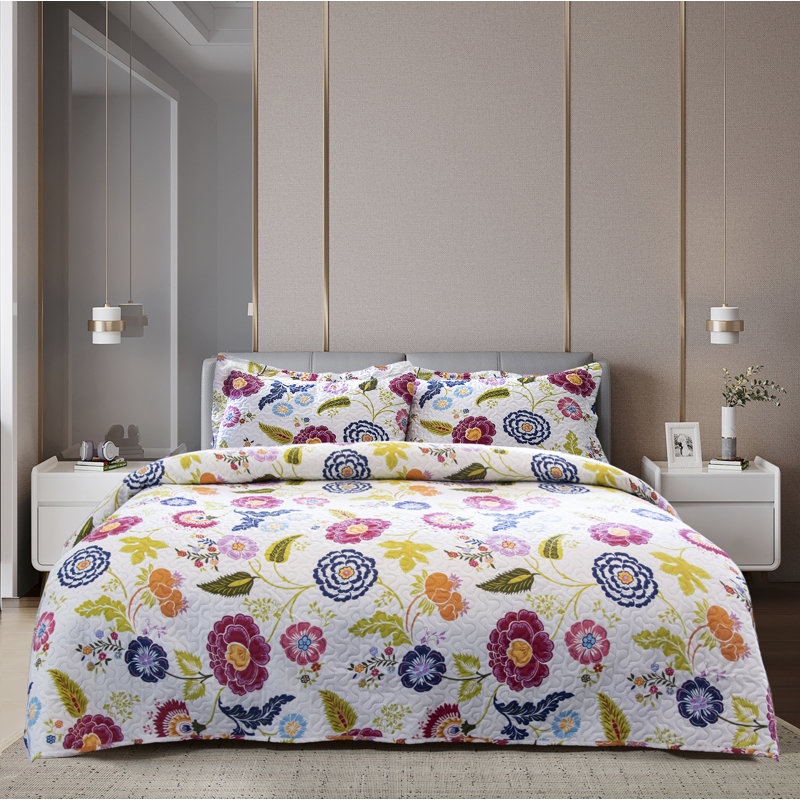 Polyester Standard Floral Quilt, Twin Quilt + 1 Shams