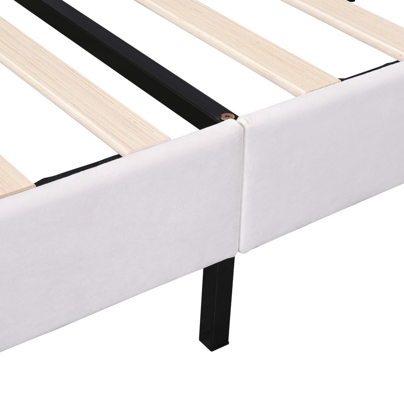 Lit plateforme tapissier beige avec tête de lit à fleurs - construction robuste, velours confortable, matelas, Lit double