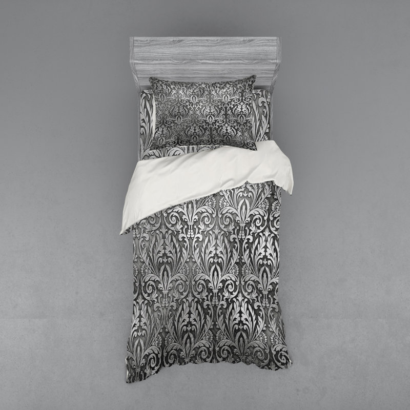 Traditional Polyester Damask Duvet Cover, Twin Duvet Cover + 2 Additional Pieces