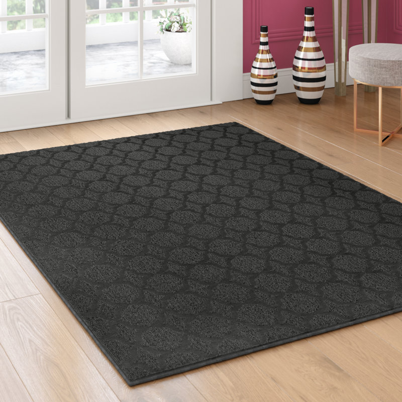 Tapis rectangulaire touffeté à motif géométrique noir, Rectangle 7 pi 6 po x 9 pi 6 po