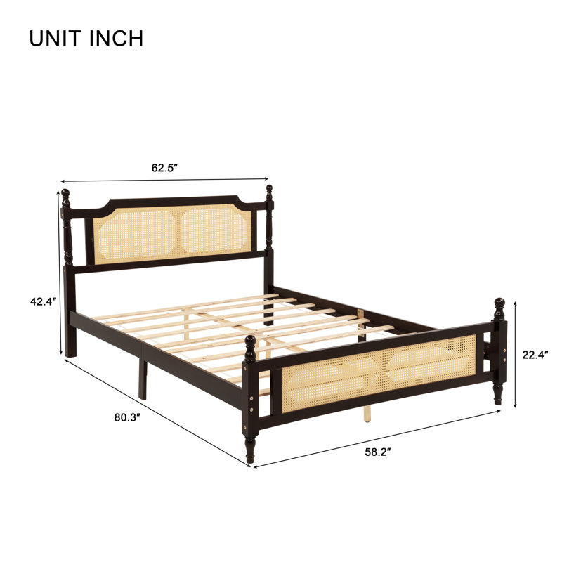 Structure de lit grand en rotin avec bois de pin et support central
