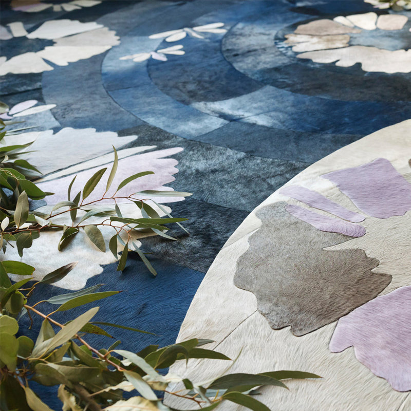 Shibori Cowhide Floral Area Rug in Blue/White/Gray, Rectangle 7' x 10'