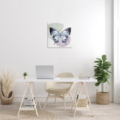 «Butterfly With Subtle Shapes» par Kim Allen sur toile