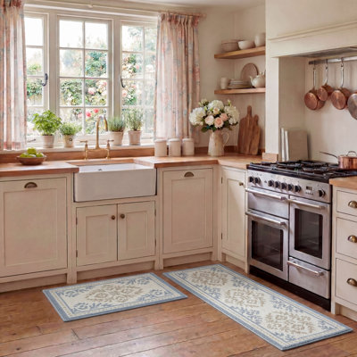 Laura Ashley Barnsley All Loop Tufted  Rugs
