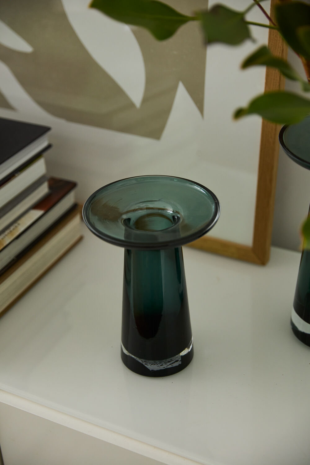 Yelena Table Vase
