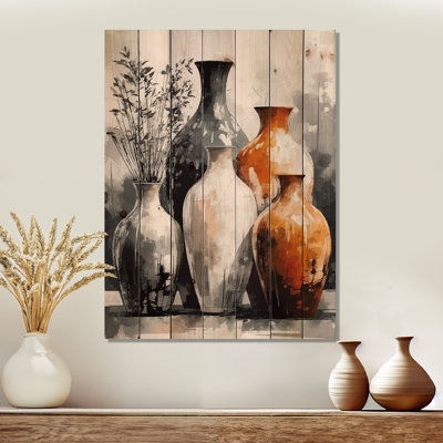 Vase brun et gris en terre - décoration murale géométrique en bois