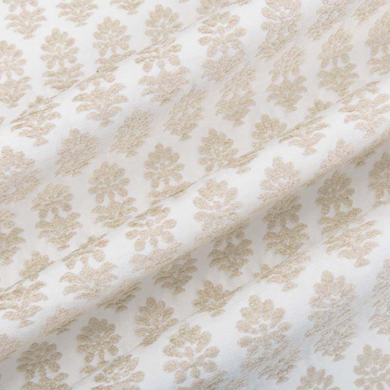 Francine Horizon, Linen