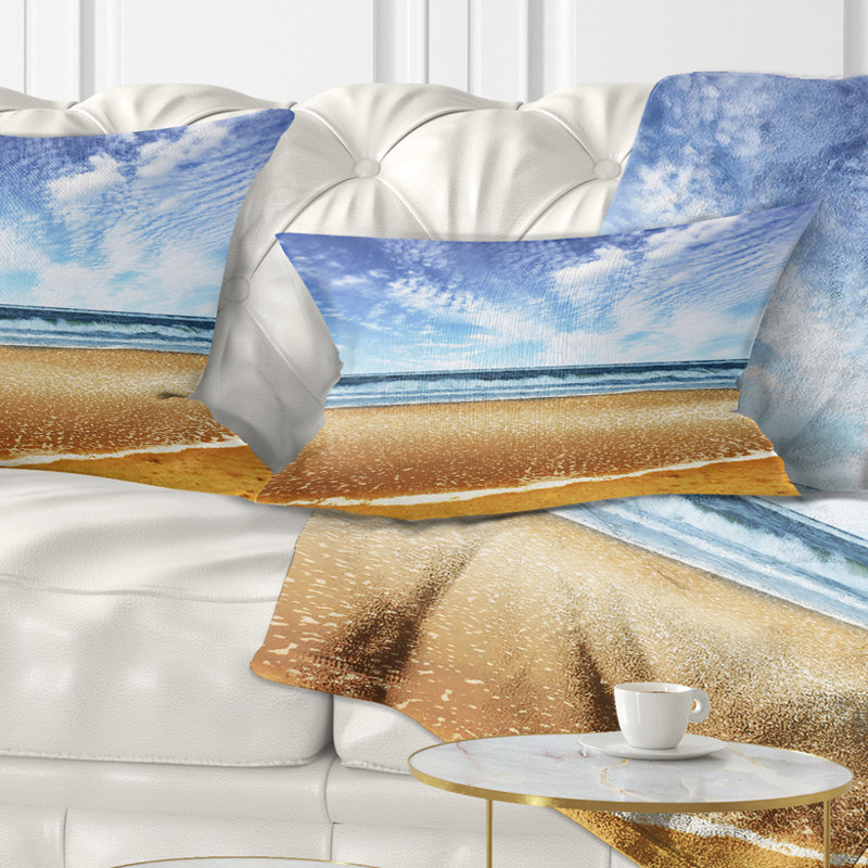 Coussin lombaire de mer magnifique mer sous le ciel vif