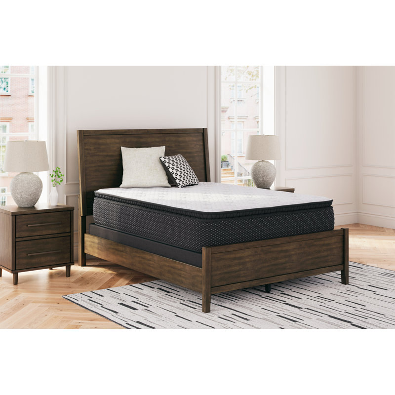 Queen Size Pillow Top Innerspring Mattress with Steel Coil Edge Support