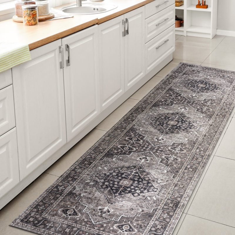Alacati Ogee Medallion Machine-Washable Dark Gray/Light Gray Rug, Runner 2' x 8'