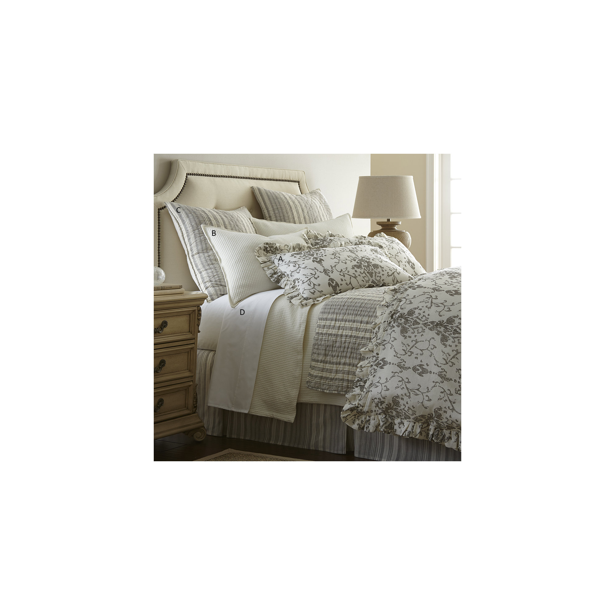 Aden Arcely Linen Sham / Color:Gray, Standard