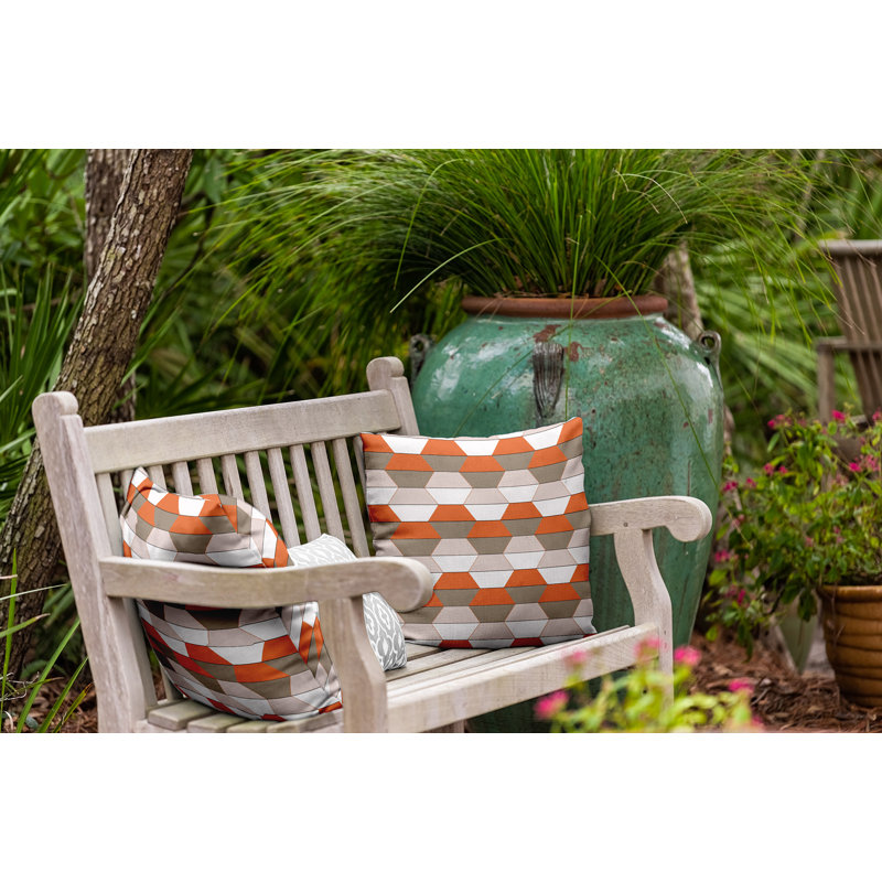 Coussin intérieur / extérieur Leafy Branch, H 20 po x l 20 po, Orange / Uniforn / géométrique mauve clair