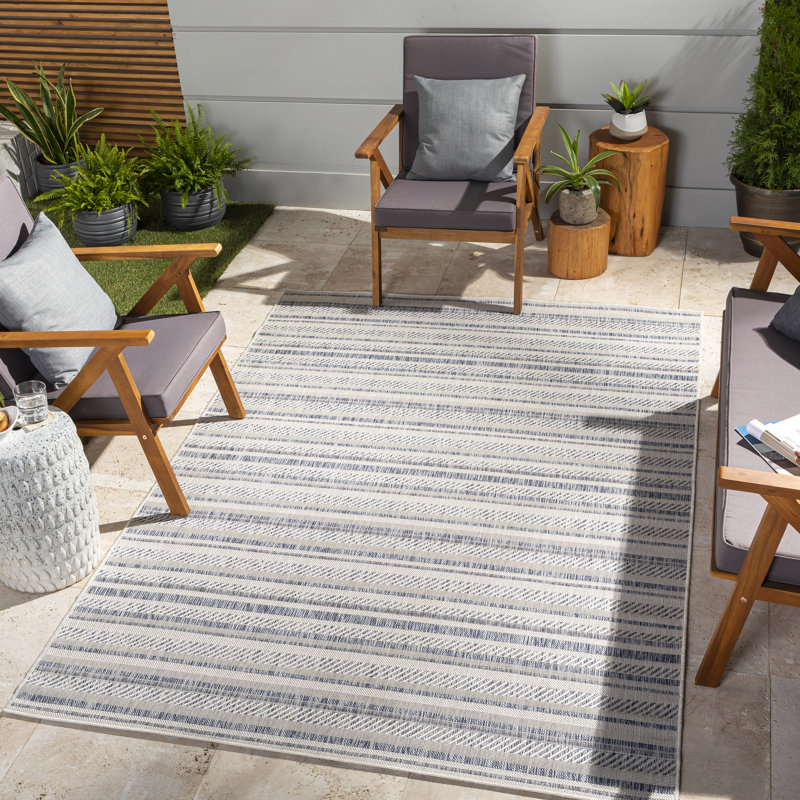 Tapis intérieur / extérieur rayé Mendota Bellino, Rectangle 7 pi 10 po x 10 pi 2 po