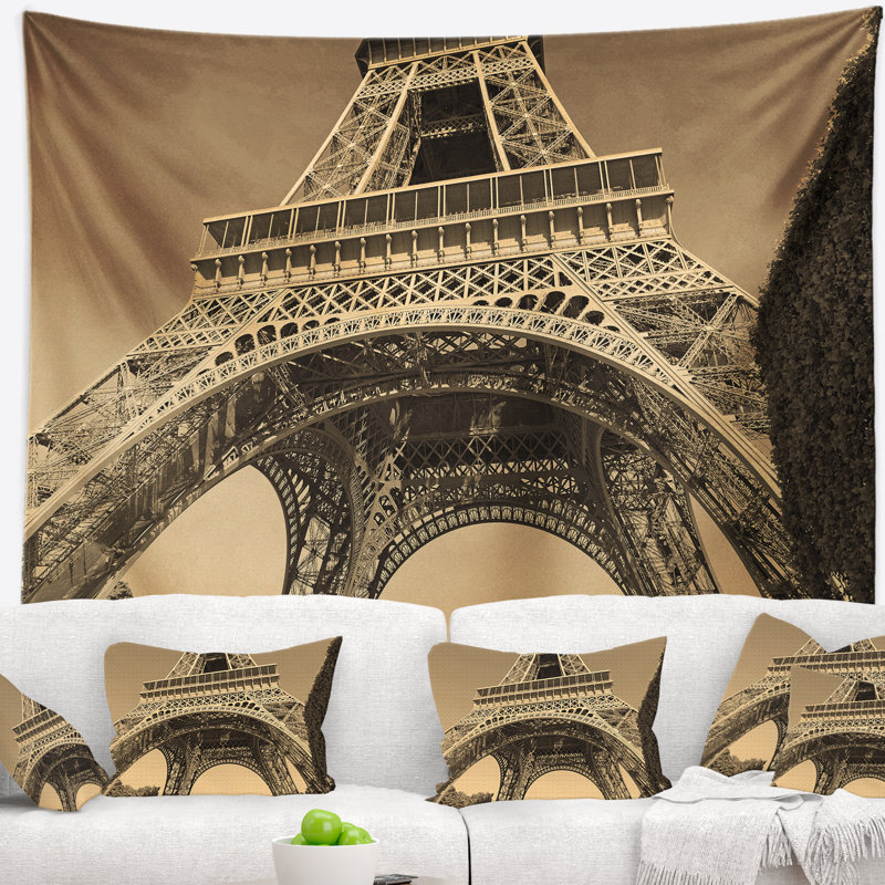 Tour cityscape emblématique eiffel à partir de tapisserie au sol, H 68 po x l 80 po