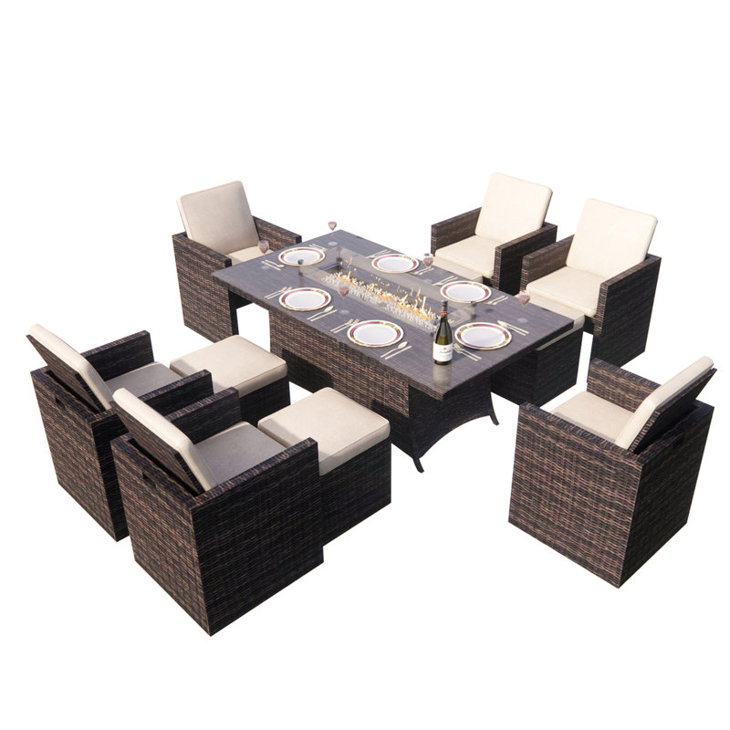 Ensemble de conversation en osier / rotin 6 personnes avec coussins Salanci