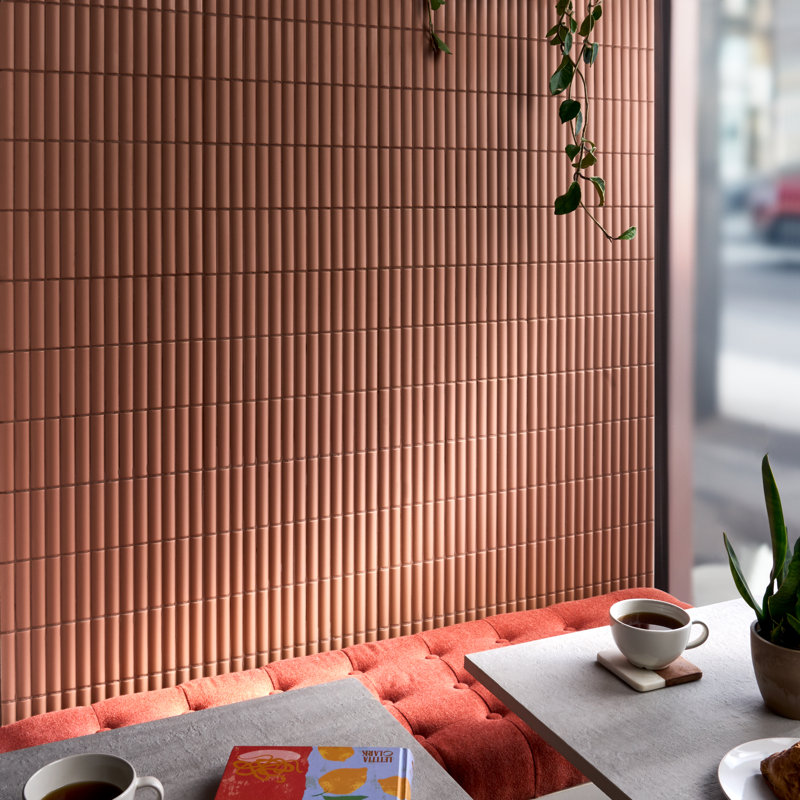 Ruisseau strié 3,93 po X 11,81 po Carrelage mural en céramique mat 3D (5,81 pieds carrés / caisse), Terracotta