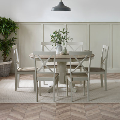 Prestow Round Extending Dining Table & Shannondale Chairs - Rustic Farmhouse Kitchen