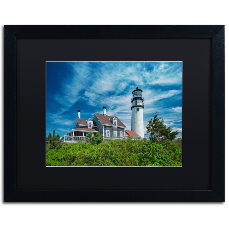 «Cape Cod Light» par Cliffton, reproduction de photo encadrée, Blanc, H 16 po x l 20 po x P 0,5 po