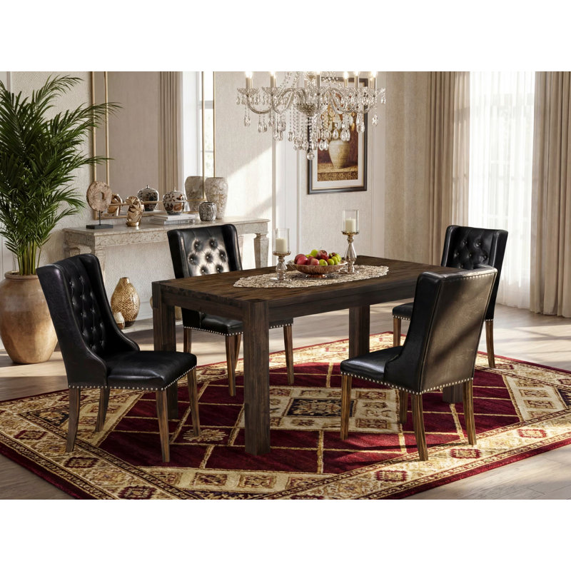 Ensemble de 5 pièces pour coin-repas pour 4 personnes comprenant une table de salle à manger rectangulaire en bois rustique et 4 chaises Parson rembourrées en similicuir noir, Jacobean