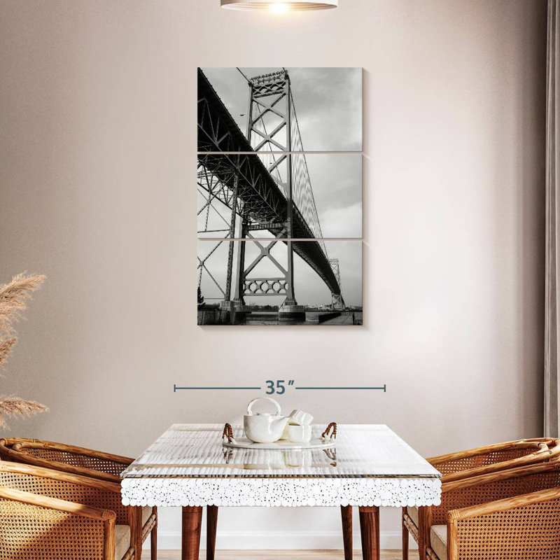 Lilie Monochromatic Ambassador Bridge, 45" H x 28" W