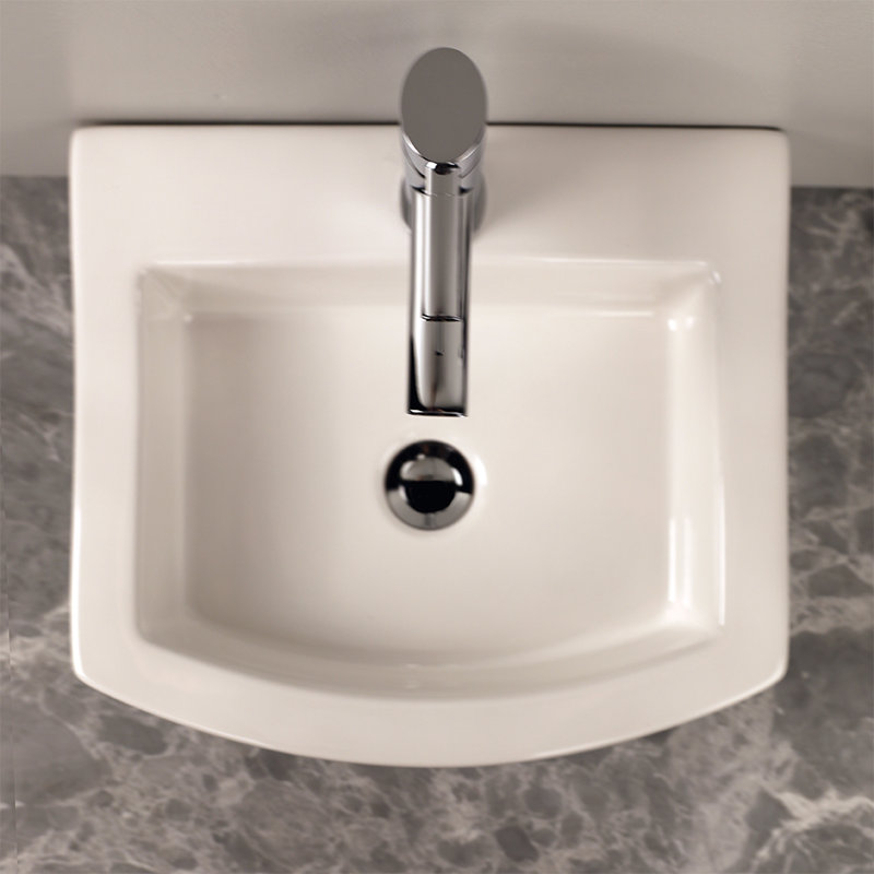 Plaza 17.75'' W Single Vanity Top, Single Hole Faucet