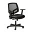 Chaise de travail en cuir à dossier en filet avec inclinaison synchronisée HON Volt Series, pouvant supporter jusqu'à 250 lb, noir-113007674-113007675-113007676