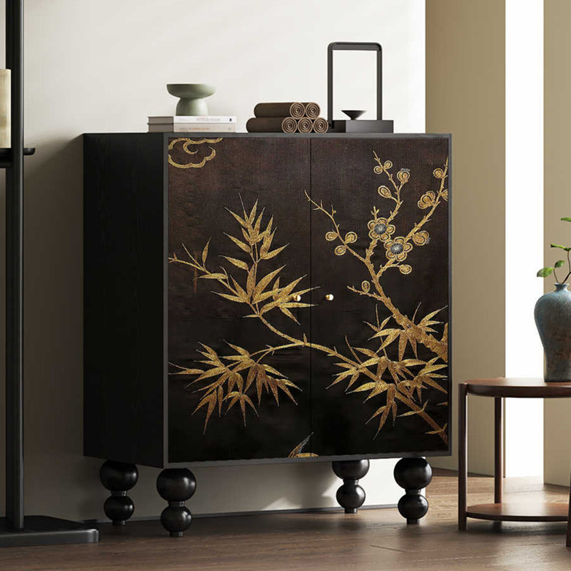 Armoire de rangement en bois massif avec poignées en métal