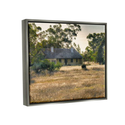 Photographie de chalet à la campagne en campagne par Lil 'Rue