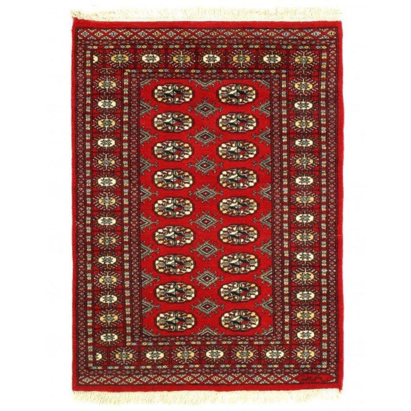 Niyomi Oriental Area Rug in Red