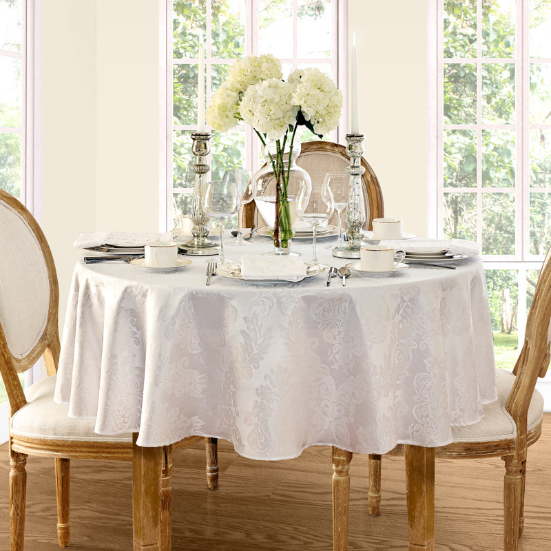 Nappe en jacquard de polyester uni à damas floral Burchfield, Ovale L 84 po x l 60 po, Blanc
