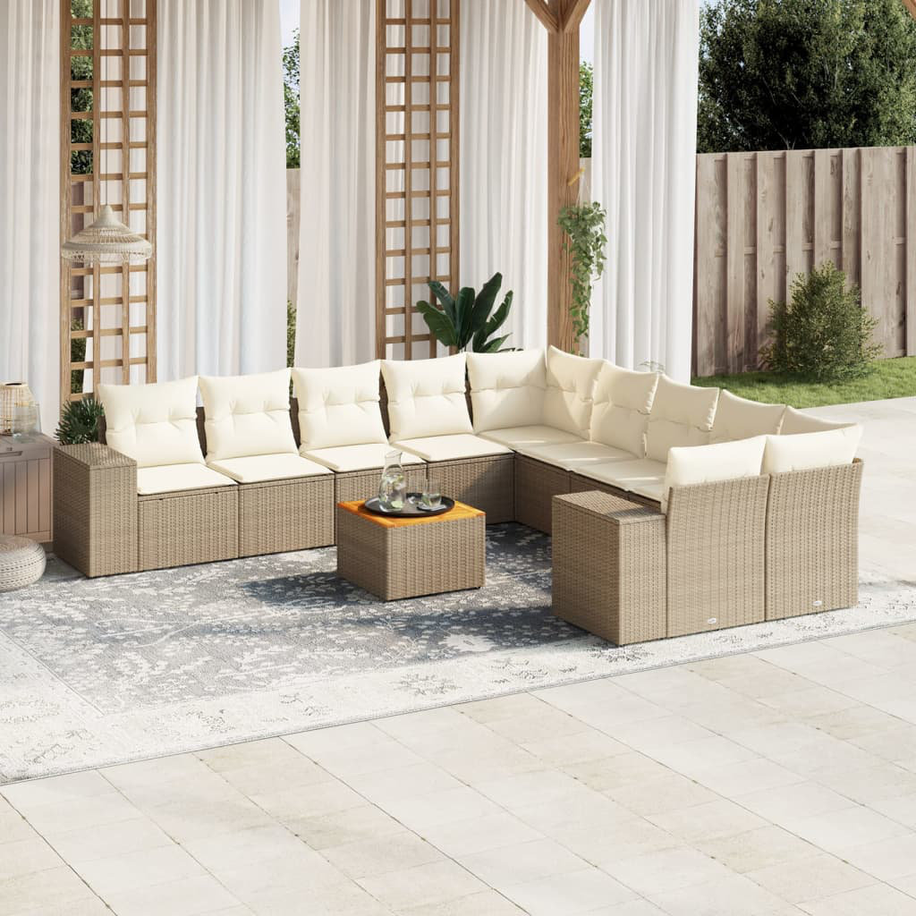 Gartensofa mit Kissen