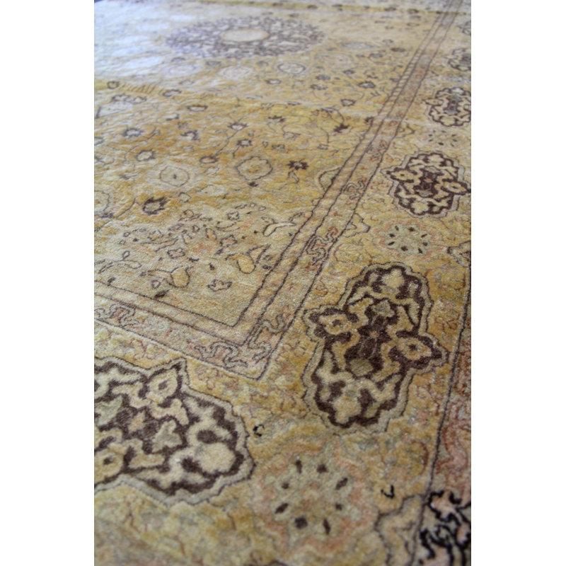 Tapis jaune / beige en laine noué à la main de conception unique des années 1920 4 pi x 6 pi 11 po Ardabl