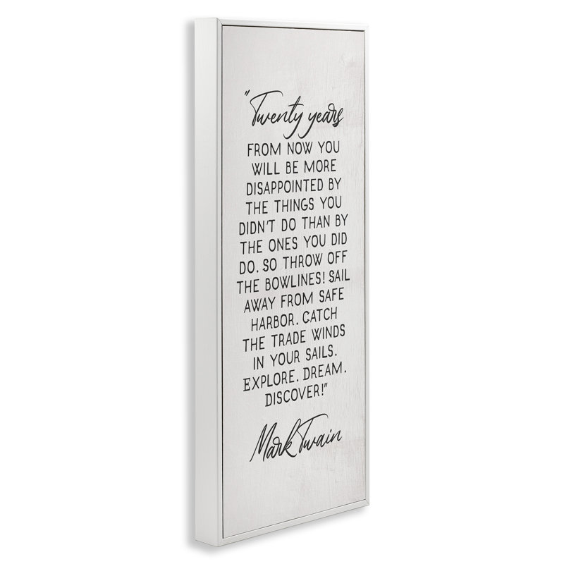 «Twenty Years Twain Literary», estampe numérique par Daphne Polselli, H 30 po x l 13 po, Giclée encadrée blanc bord de mer