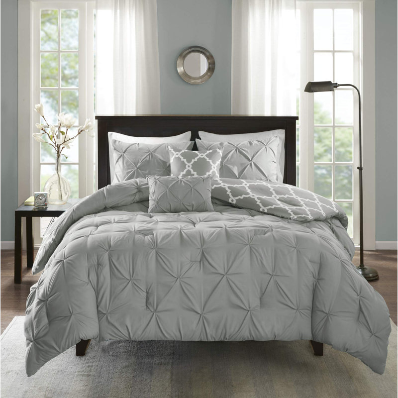 Damask Comforter