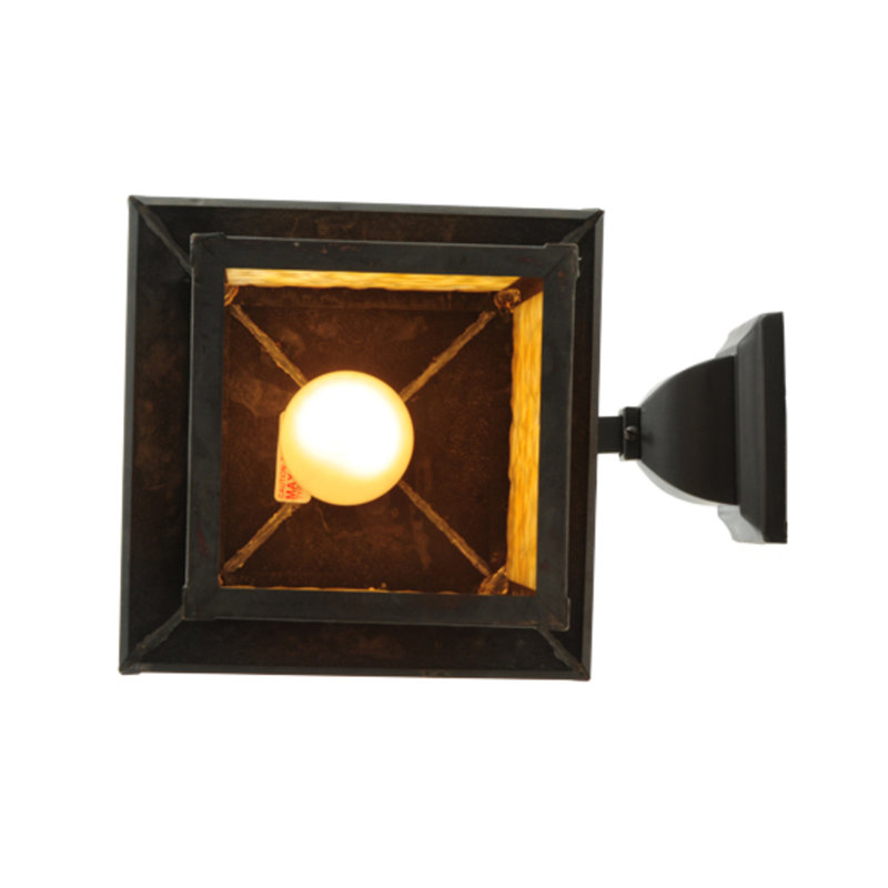 Seneca 1 - Light Armed Sconce