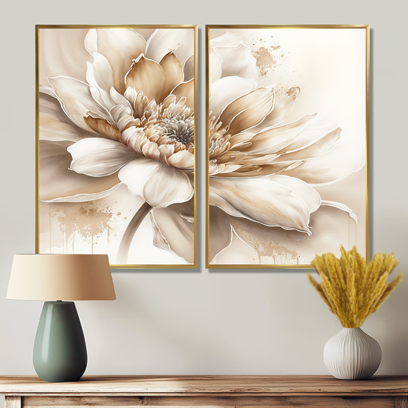 Fleur beige simple III - décoration murale beige 2 pièces, H 36 po x l 48 po, Reproduction encadrée sans passe-partout, Doré