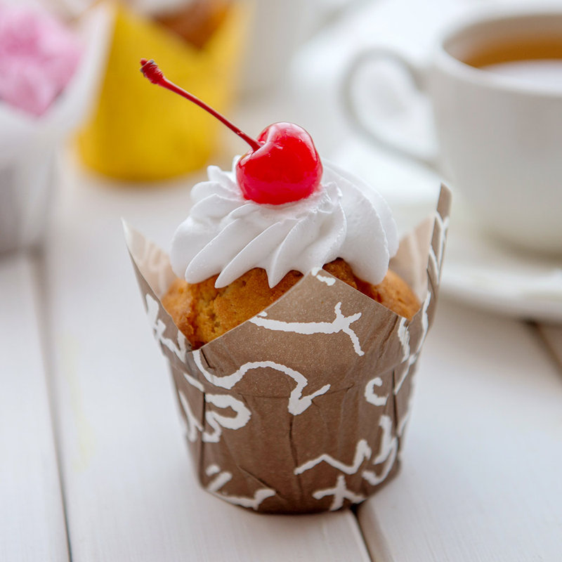 Restaurantware Panificio Paper Baking Cup, 3.5" H x 3" W x 3" D