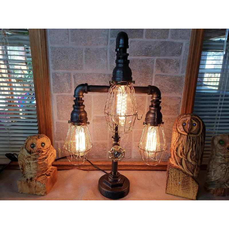 Magana Metal Novelty Lamp