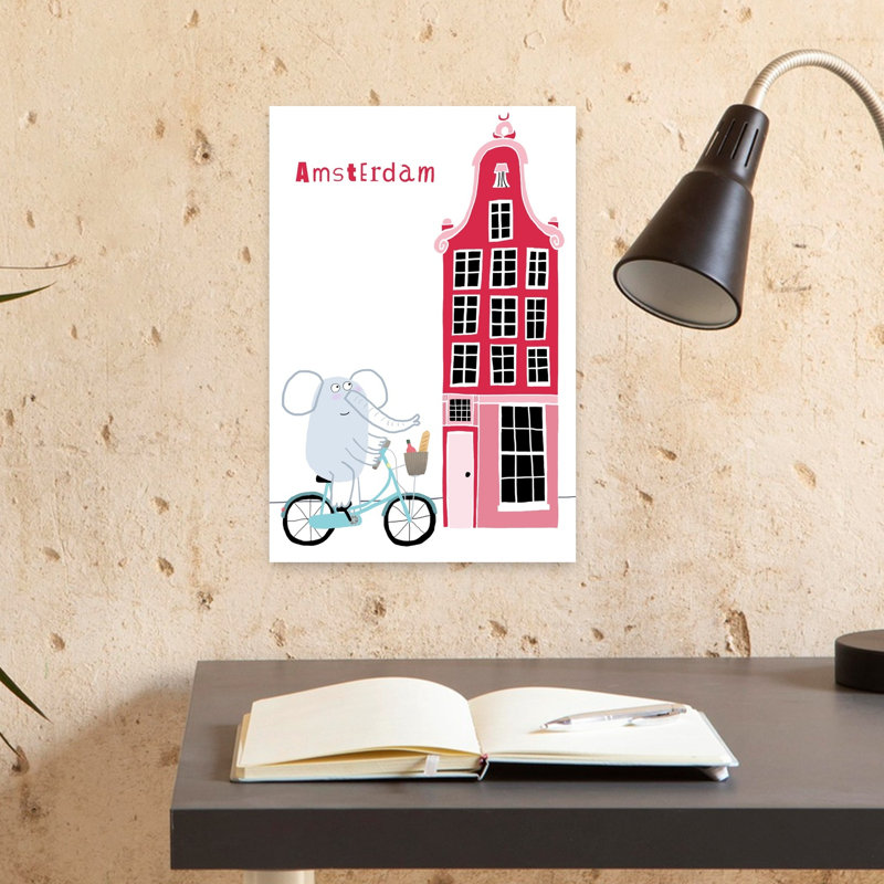 Affiche murale fantaisiste représentant une promenade à dos d'éléphant à Amsterdam. Illustration abstraite et enjouée d'un éléphant dans le style architectural de la ville.