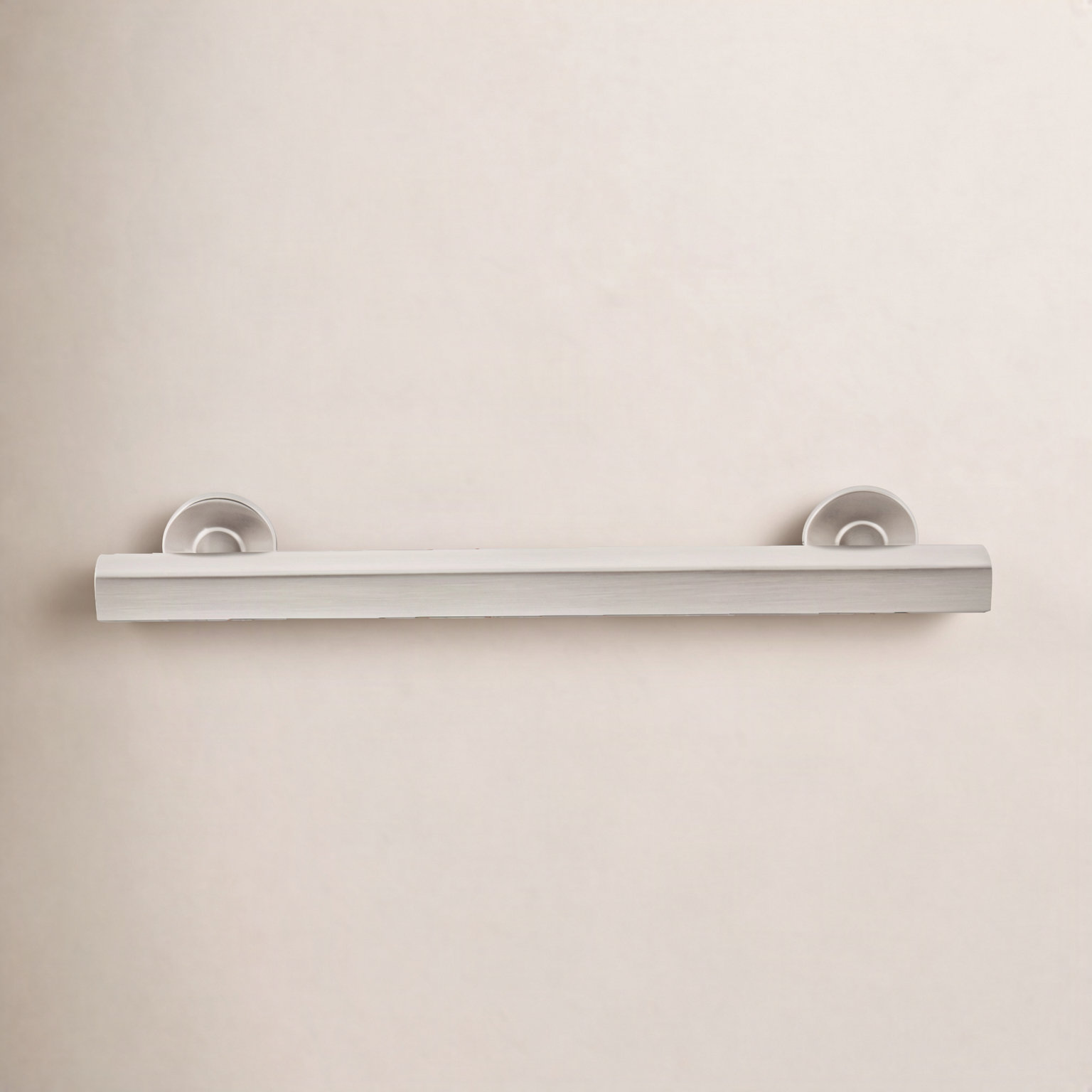 Flynn Bar Cabinet Pull, Satin Nickel, 5 1/2"