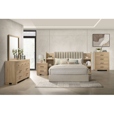 Mitze 5-Piece Queen Bedroom Set Light Oak