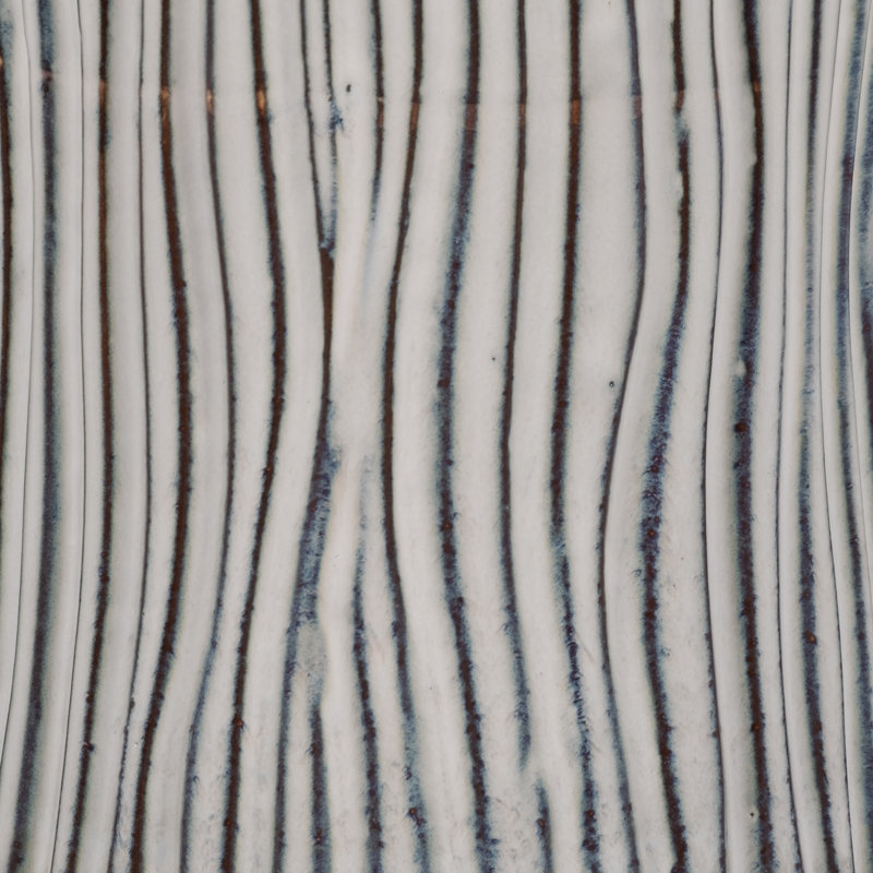 Richarson Contemporary Stoneware Vase - Elegant and Stylish Decorative Accent with Unique Textured Detailing