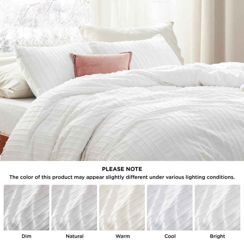 Essential Bedsure Shabby Chic Striped Tufted Duvet Cover, Queen Duvet Cover + 2 Standard Pillowcases, Bright White
