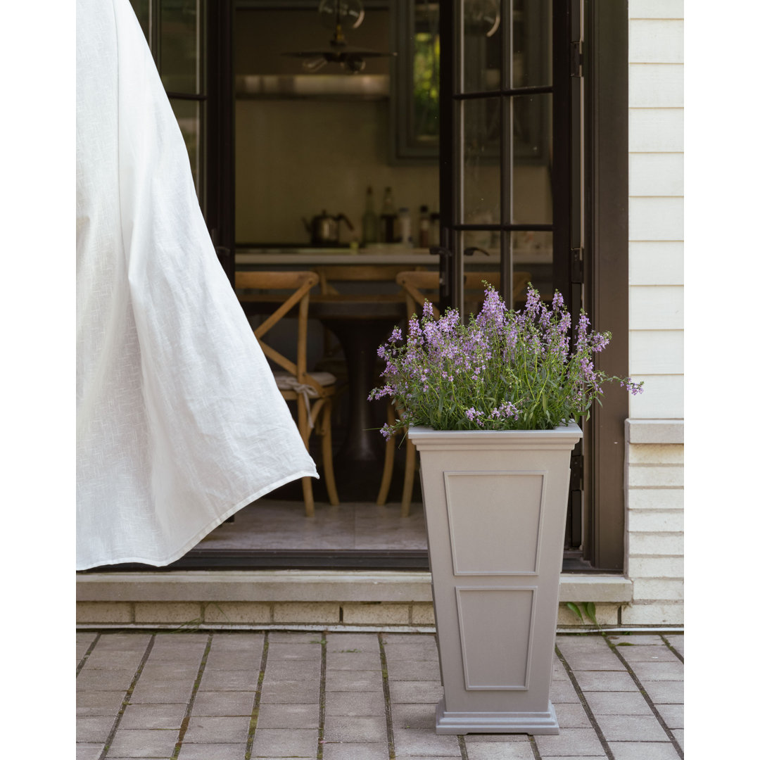 Abram Tall Planter Box Sol 72 Outdoor™ Color: Gray Size: 26'' H X 14.75'' W X 14.75'' D Quantity: 1