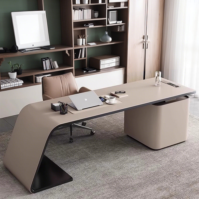 Bureau kaki clair minimaliste avec armoire de rangement et multiprise, table de bureau tout-en-un