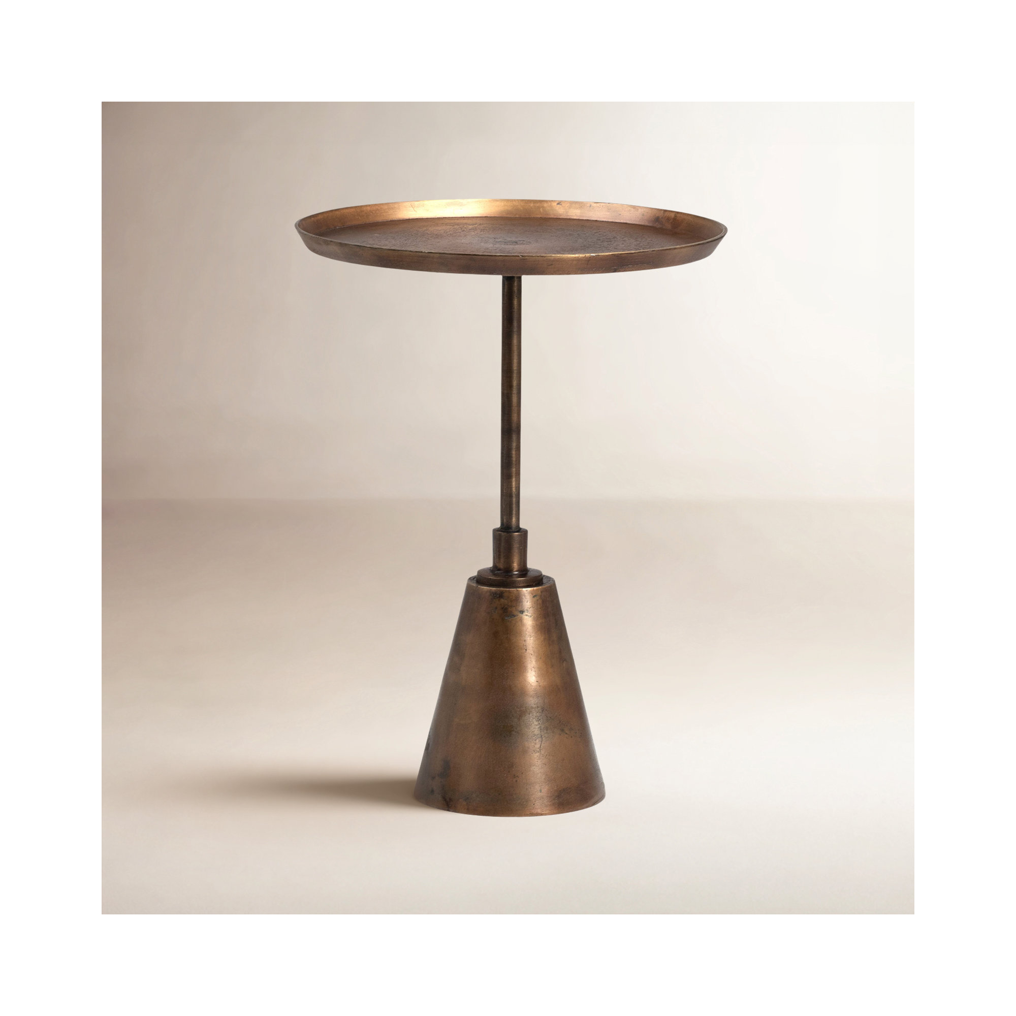 Ferri Round Aluminum Oil Brass Finished Pedestal Base End Table, 22" H x 16" W x 16" D